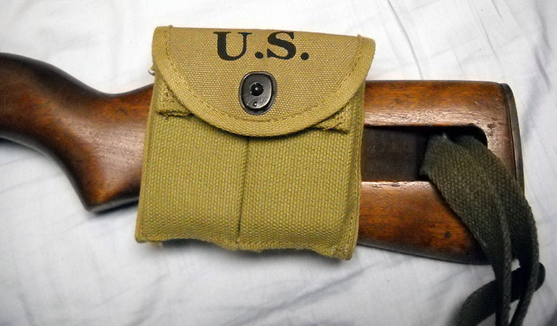 detail, M1 carbine ammunition pouch, flap closed
